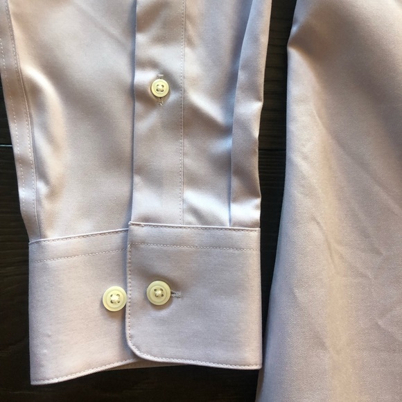 Pronto Uomo Men’s Lavender Dress Shirt - Picture 3 of 5